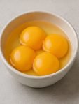 Pastry Cream : Egg yolks — 4