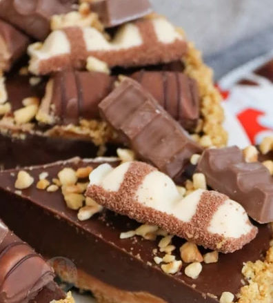 Kinder Bueno Tart