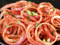 Pakistani Onion Salad