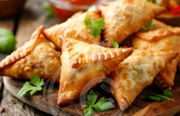 Egg Chicken Samosa