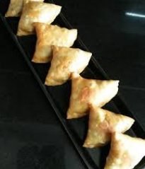 Aloo Matar Samosas