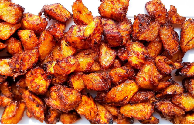 Kelewele Recipe | Spicy Ghanaian Fried Plantains Snack