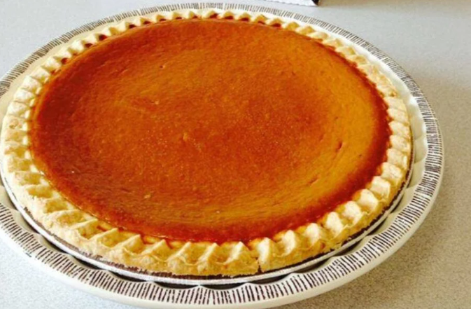 Classic Pumpkin Pie | Creamy Spiced Filling with Buttery Crust