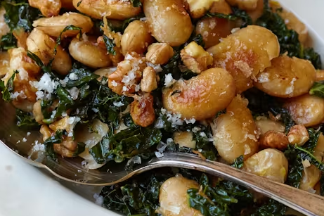 Pan-Fried Beans with Kale