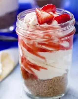 Strawberry Cheesecake Sundae Pots