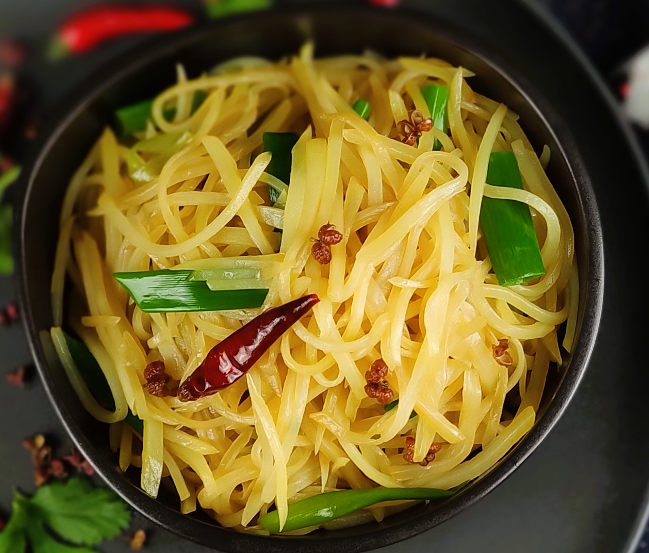 Asian Potato Stir Fry Recipe | Spicy, Savory & Quick Stir-Fried Potatoes