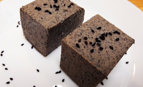 Black Sesame Pudding Recipe | Creamy, Nutty & Elegant Asian Dessert