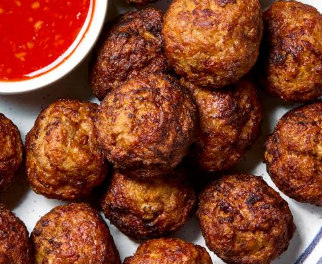 Bola-Bola (Filipino Meatballs)