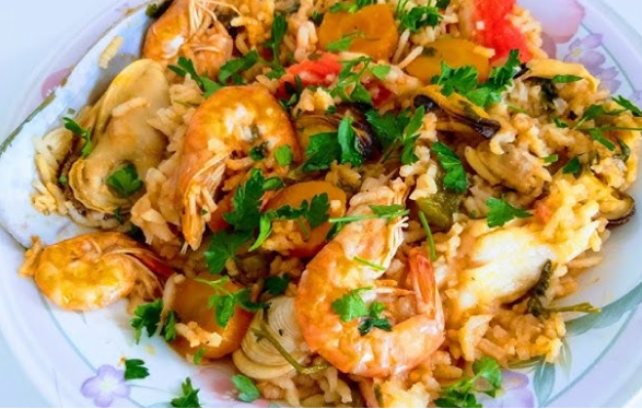 Cabo Verdean Arroz de Marisco | Rich, Flavorful and Traditional Cape Verdean Seafood Rice